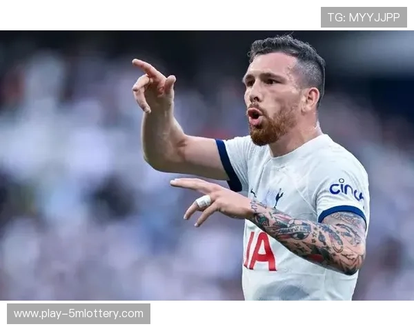 马赛中场霍伊别尔表现关键，尤文图斯有意引进